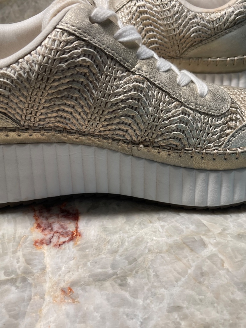 Universal Thread Persephone Sneaker Size 10 - Picture 4 of 5